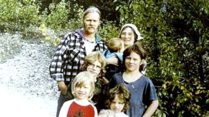 Alaskan Bush People Billy Brown Wiki, Wife, Net Worth, Family, Children, Married, Ami Brown