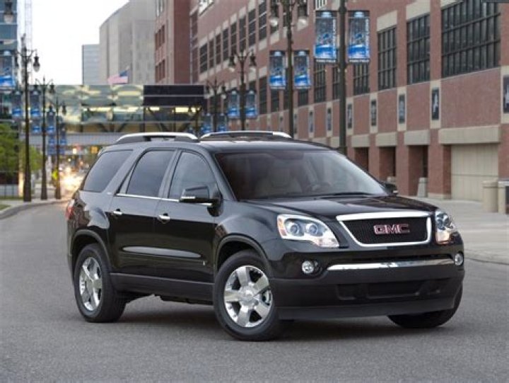 Are there any recalls on 2009 GMC Acadia?