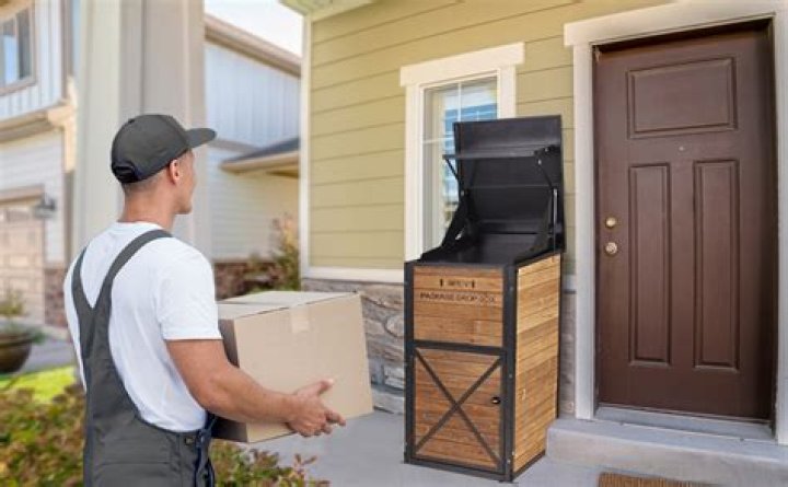 Can I keep packages delivered to my house by mistake?