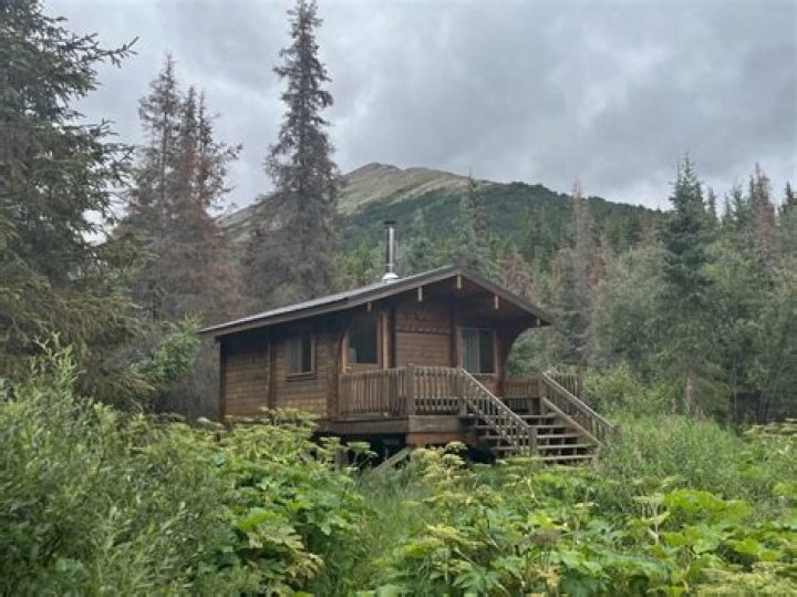 Can you Airbnb Forest Service cabins?