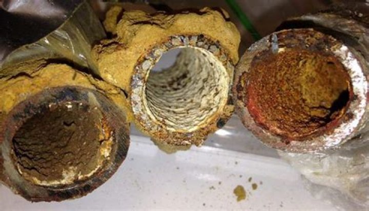 Does Flint Michigan still have lead pipes?