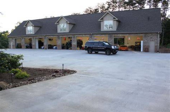 How big is an oversized 3 car garage?