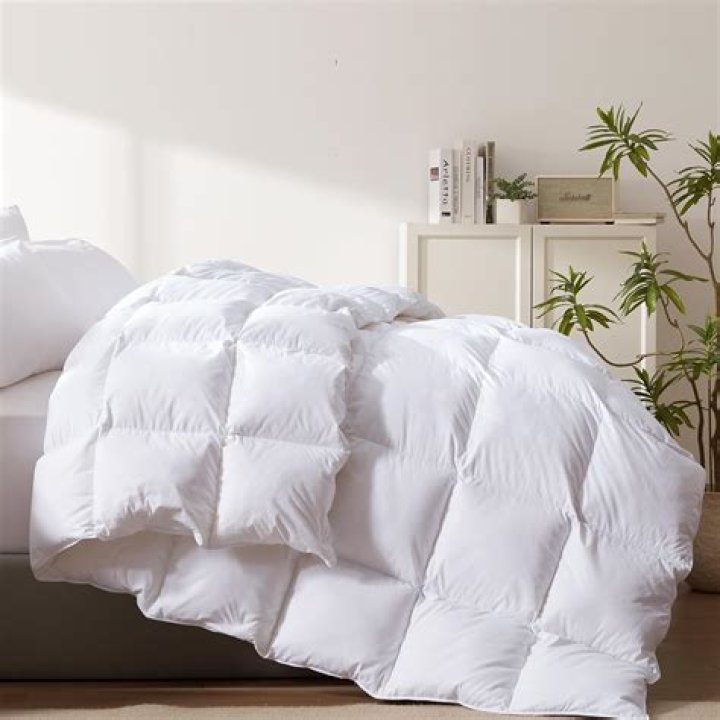 How do you fix a bunch filled comforter?
