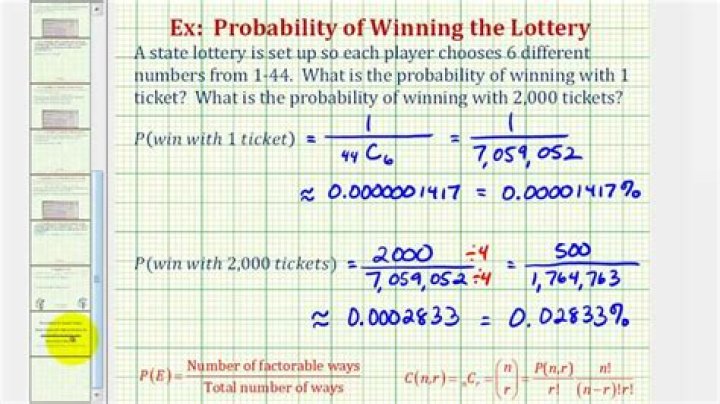 How is lottery probability calculated?