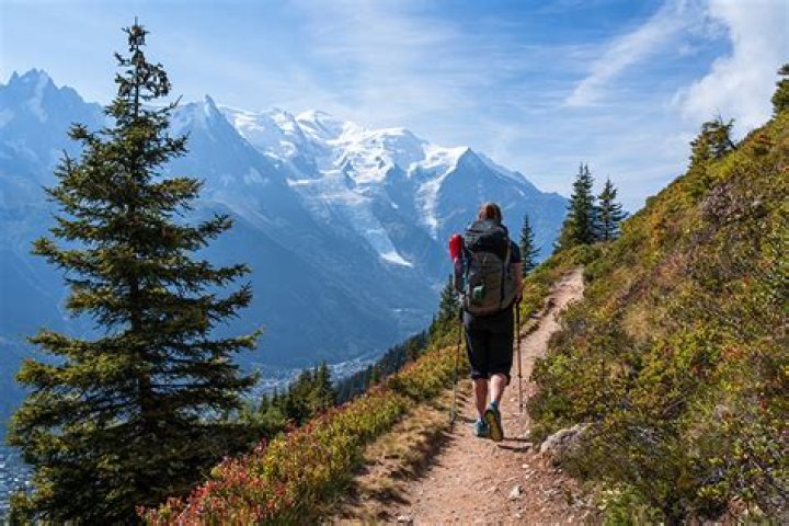 How long is the hike up the White Mountains?
