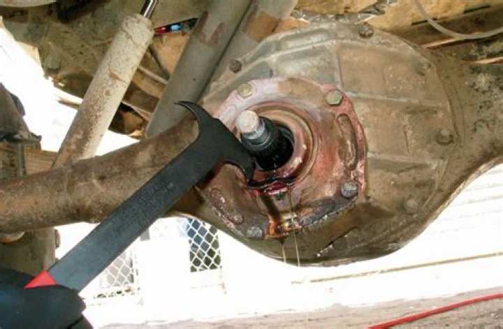 How long should a rear pinion seal last?