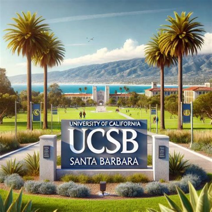 How many libraries does UCSB have?