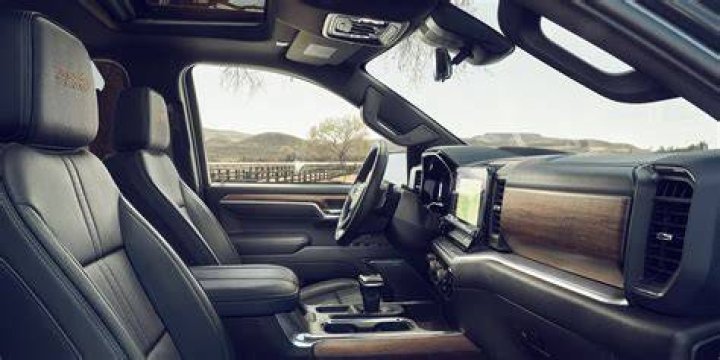 How many photos are there of the 2014 Chevy Silverado 1500 interior?