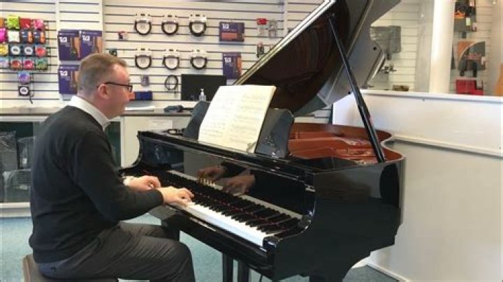 How much does a Yamaha baby grand piano cost?
