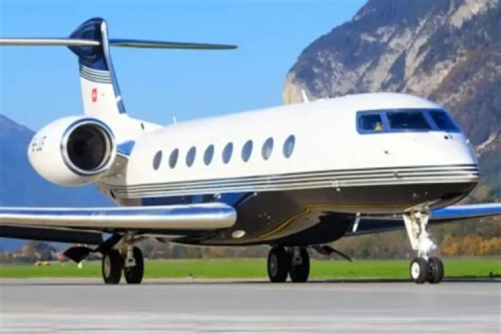 How much does it cost to maintain a Gulfstream G650?