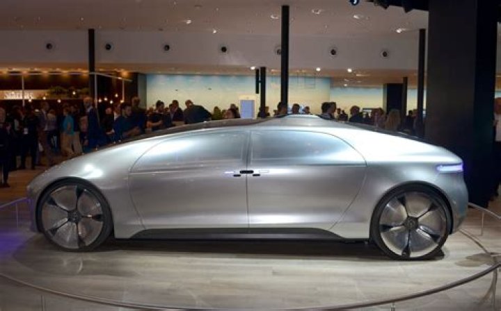 How much will the Mercedes-Benz F 015 cost?