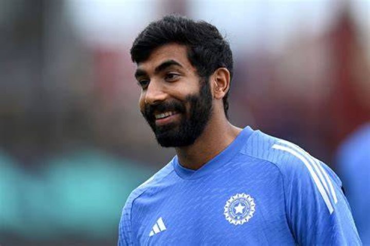 Is Anupama GF of Bumrah?