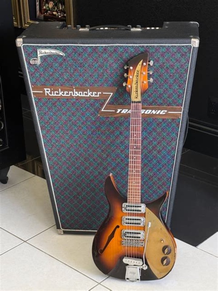 Is the Rickenbacker 325 a good guitar?