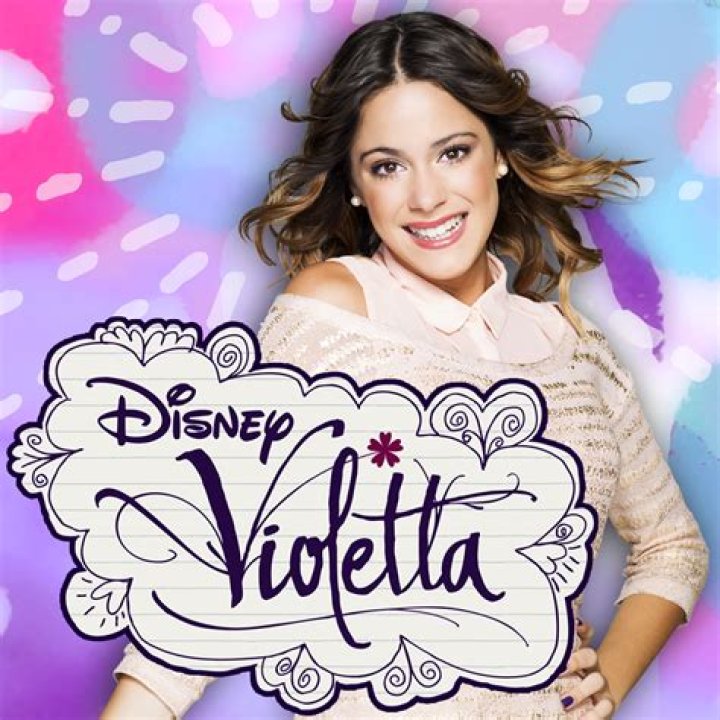 What channel is Violetta on?