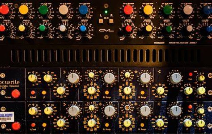 What EQ to use for mastering?
