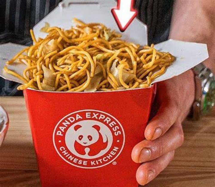 What is in the chow mein at Panda Express?