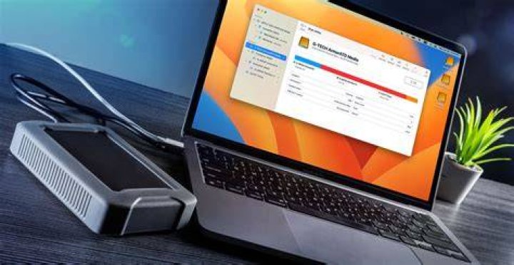 What is the hard drive boot?