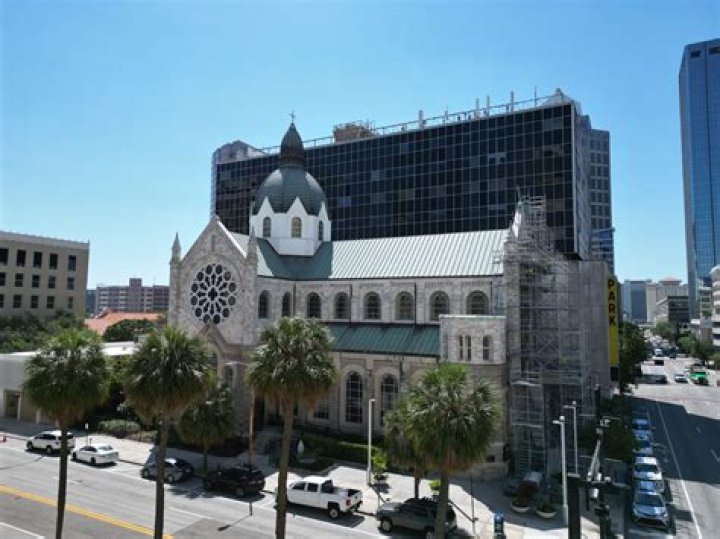 What is the oldest church in Tampa Florida?