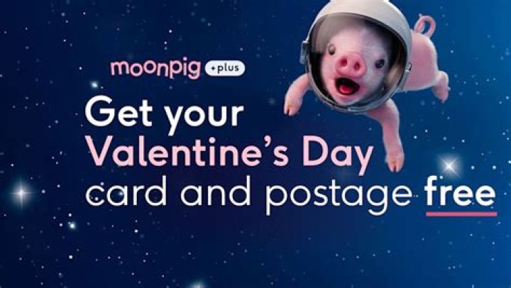 What size are the cards on moonpig?