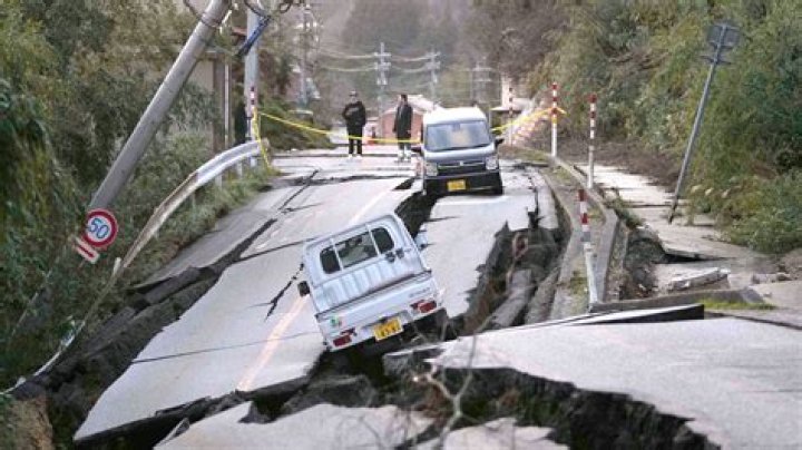 What was the worst typhoon to hit Japan?