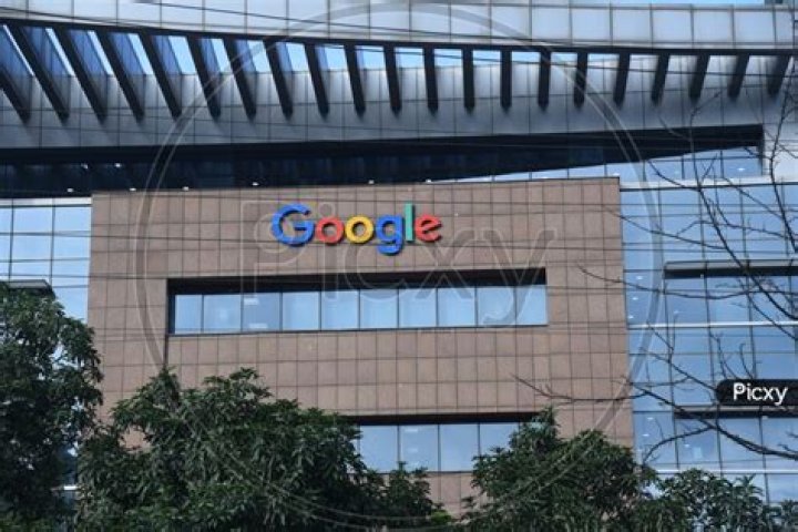 Where is the Google barge now?