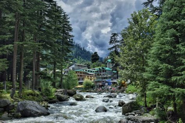 Which is the best time to visit Kasol?