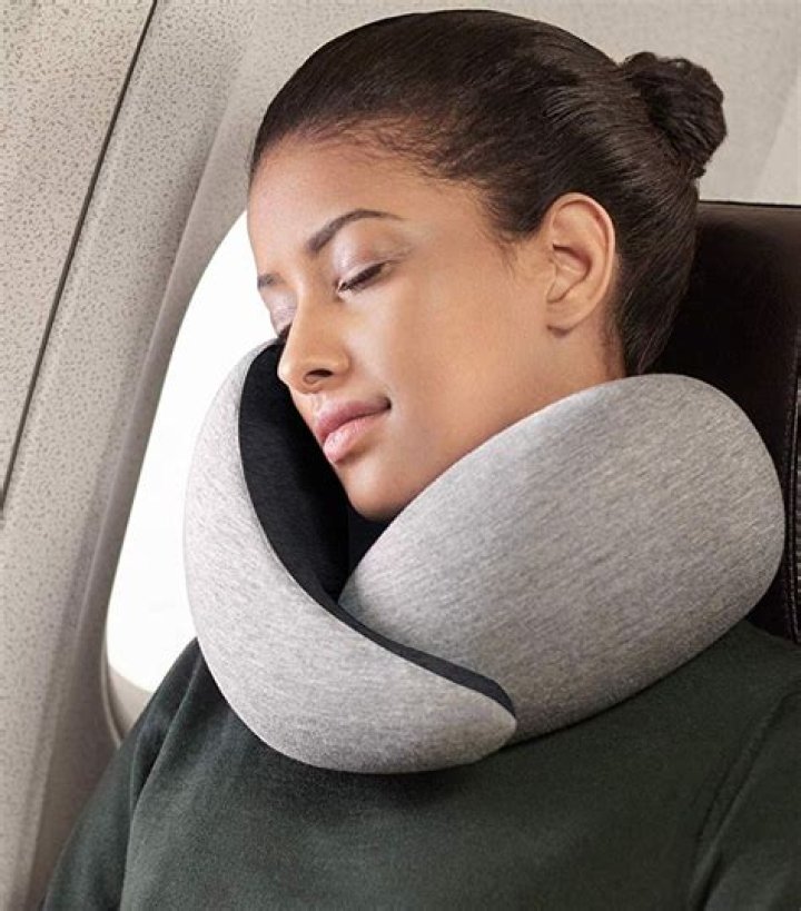 Which type of neck pillow is best for travel?